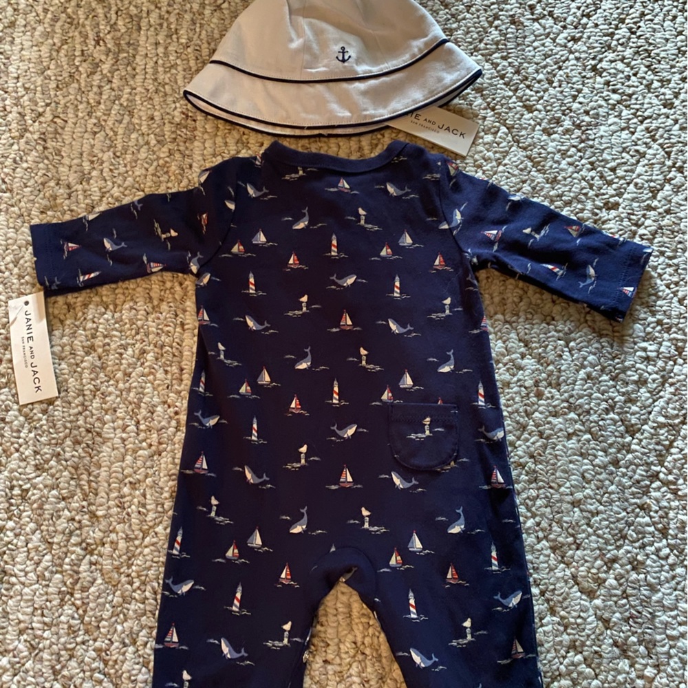NWT Janie and Jack Outfit w/ Hat